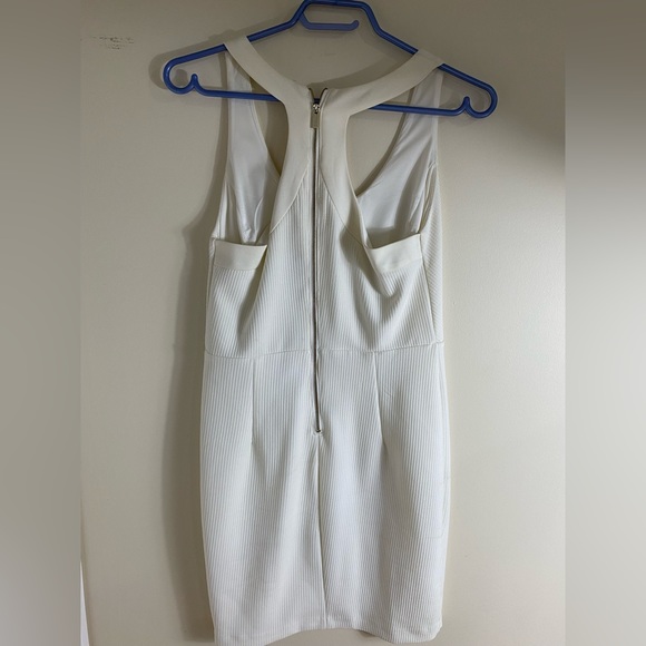 Dynamite Robe RACER BACK BODYCON DRESS
MARSHMALLOW - Picture 2 of 5